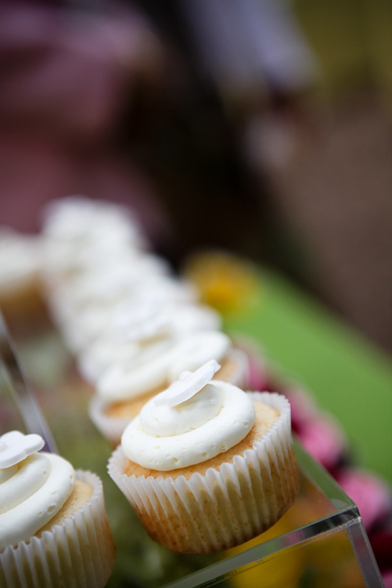 sunshine-yellow-wedding-in-lake-tahoe