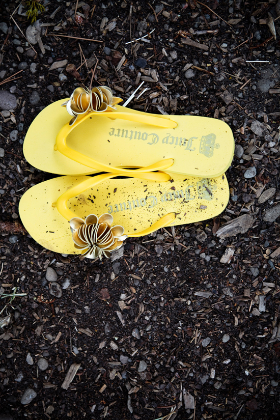sunshine-yellow-wedding-in-lake-tahoe