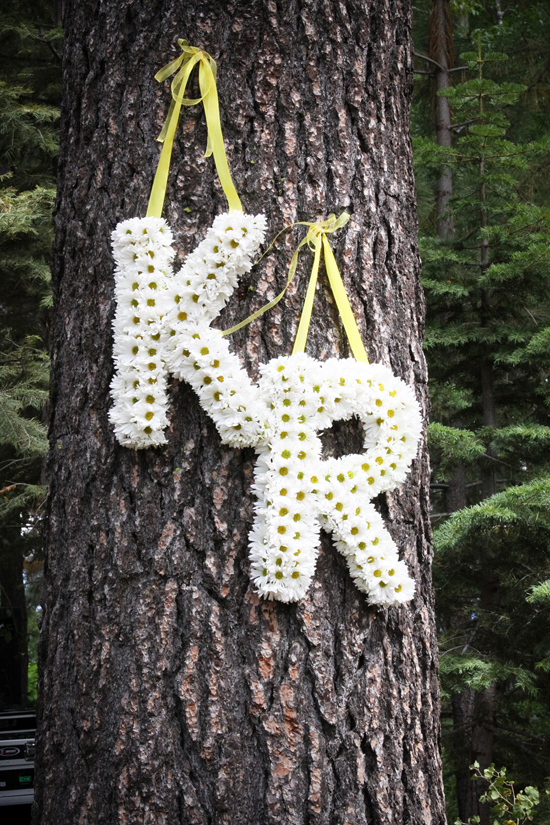 sunshine-yellow-wedding-in-lake-tahoe