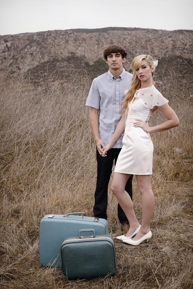 vintage-wedding-picnic