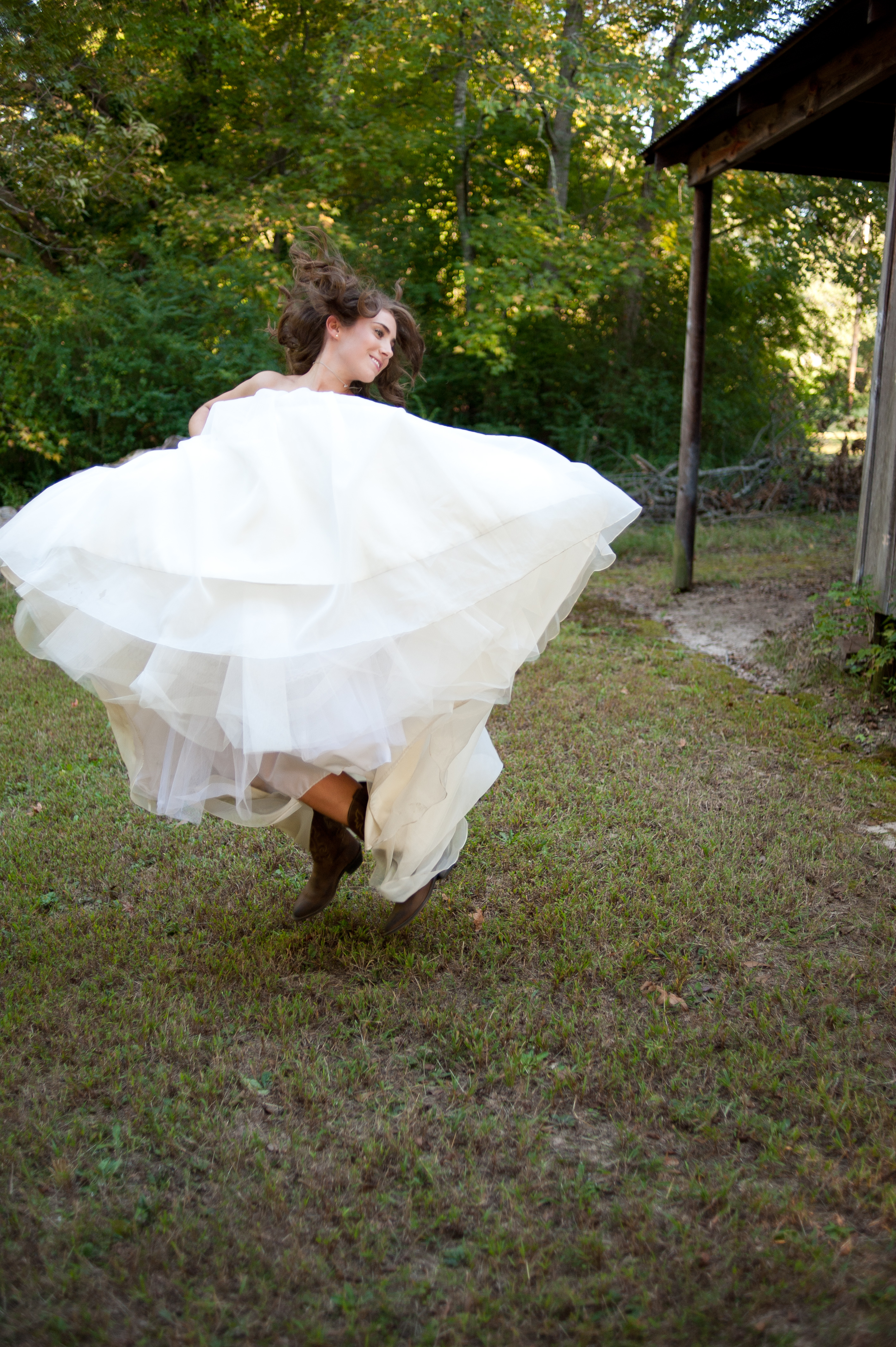 woodsy-bridal-session