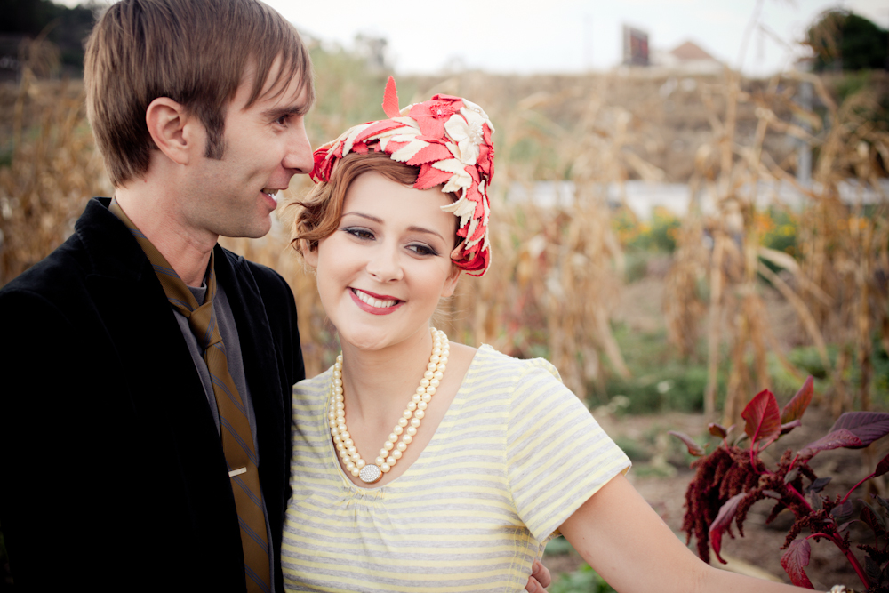 cornfield-engagement-shoot-by-shannon