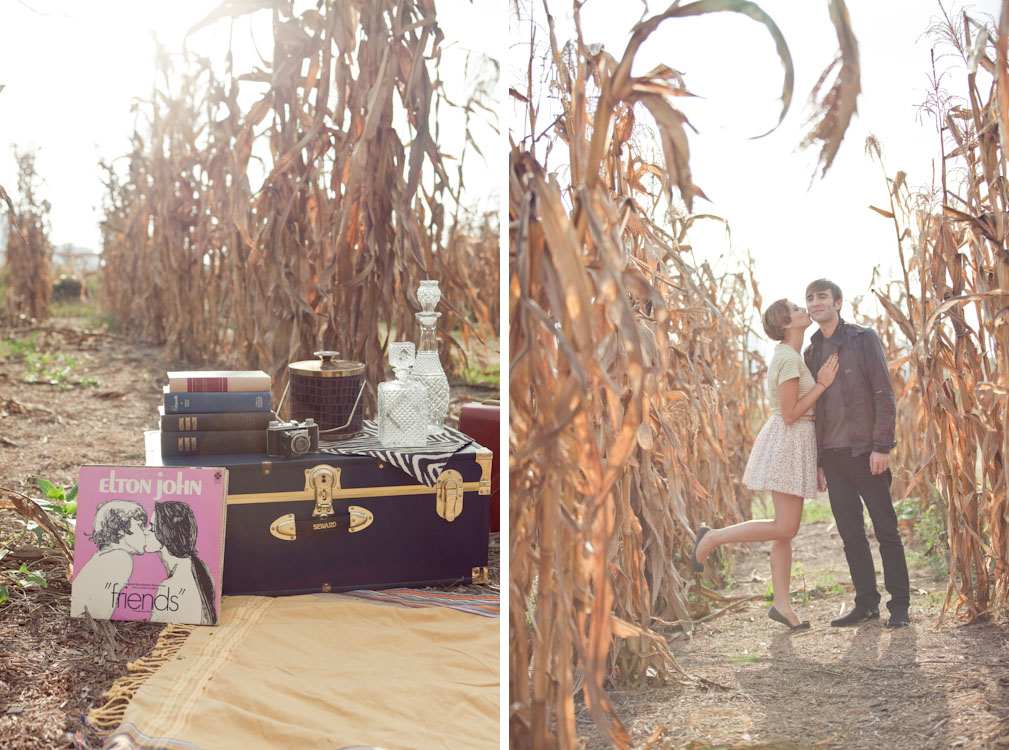 cornfield-engagement-shoot-by-shannon