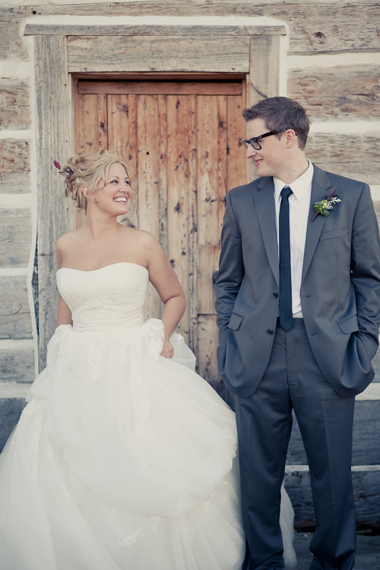 vintage-canada-wedding-from-brandon