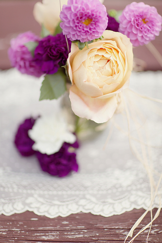 a-barn-yard-wedding-by-simply-bloom