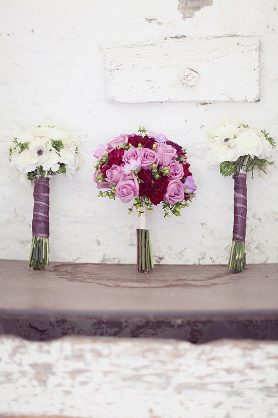 a-barn-yard-wedding-by-simply-bloom