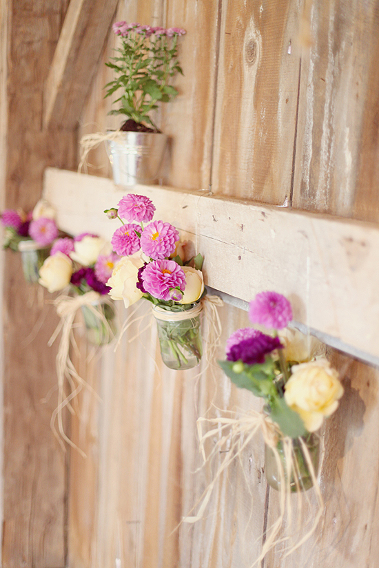 a-barn-yard-wedding-by-simply-bloom
