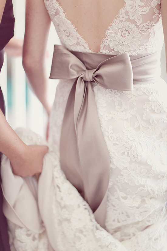 a-barn-yard-wedding-by-simply-bloom