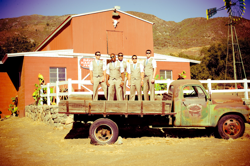 condors-nest-ranch-wedding-from-dapper