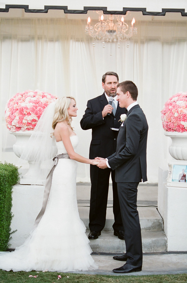 elegant-viceroy-wedding-from-lane