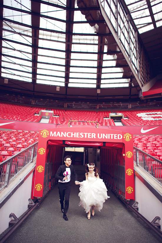 manchester-stadium-wedding-engagment