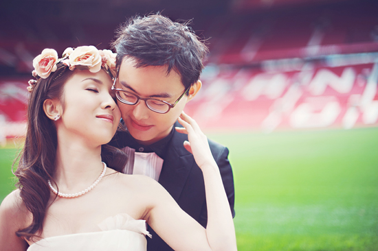 manchester-stadium-wedding-engagment