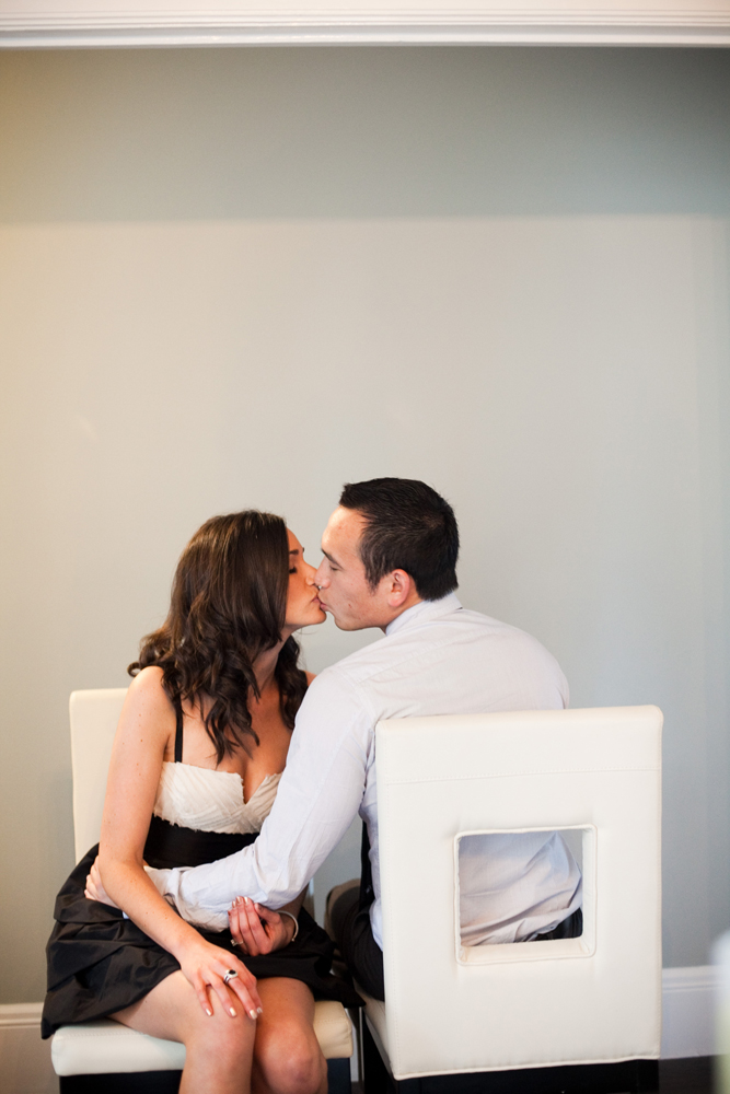 modern-engagement-shoot-from-jessamyn