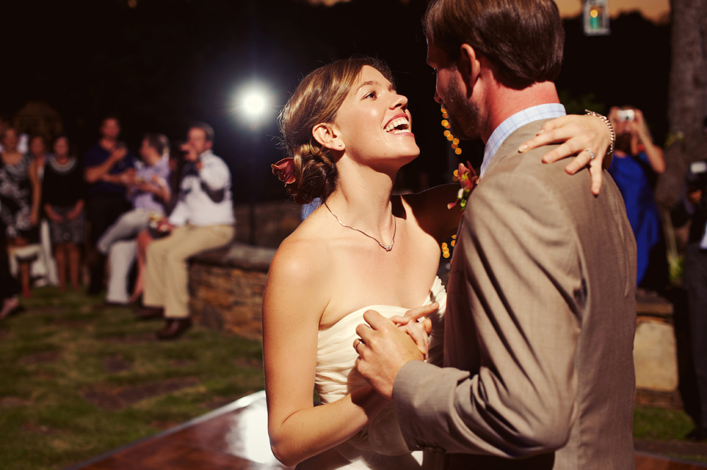 rustic-outdoor-wedding-from-the-reason