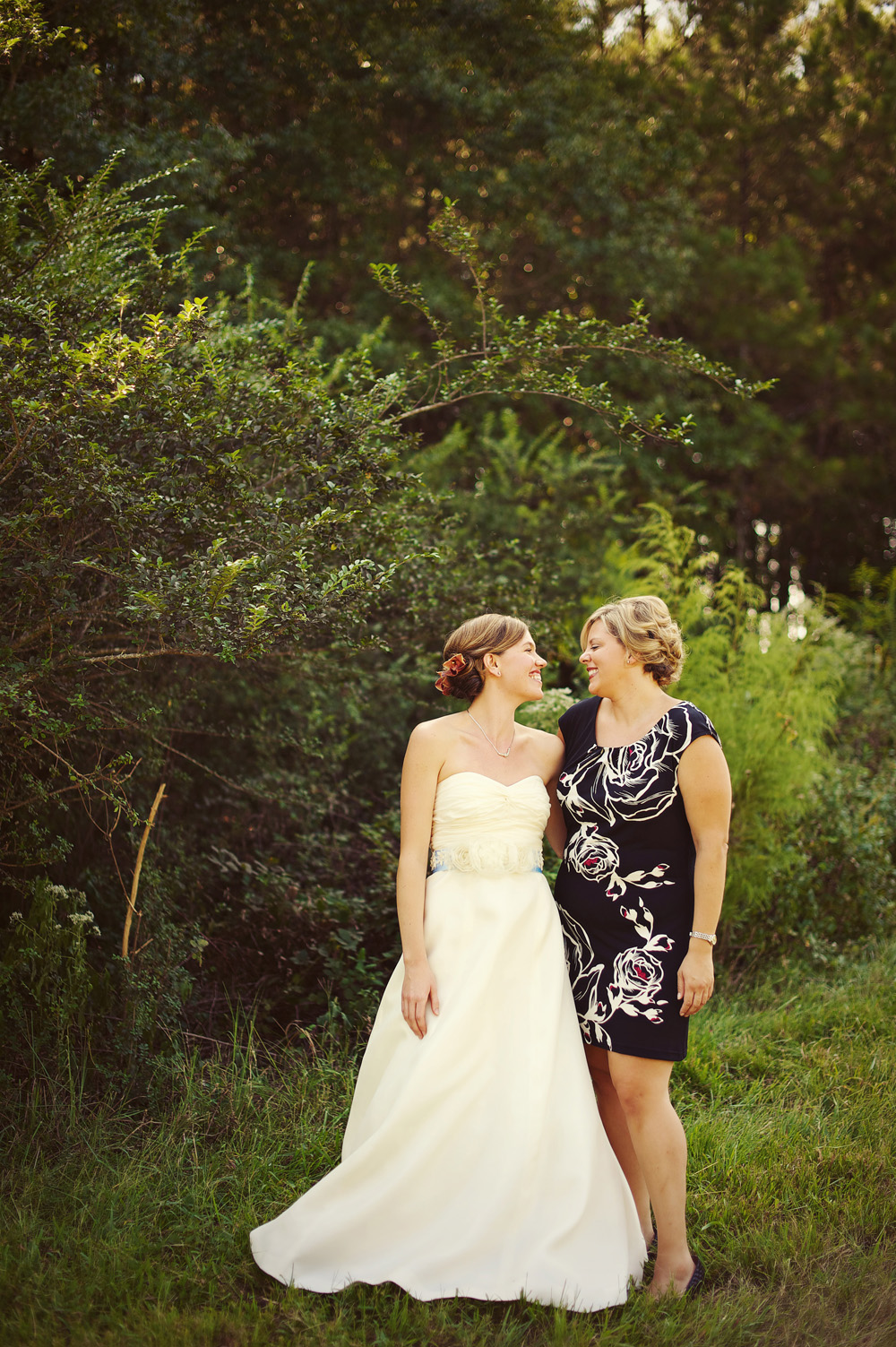 rustic-outdoor-wedding-from-the-reason