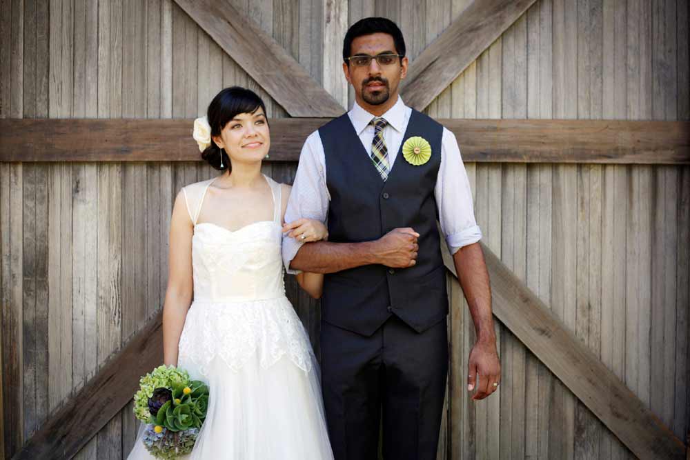 rustic-wedding-from-first-comes-love