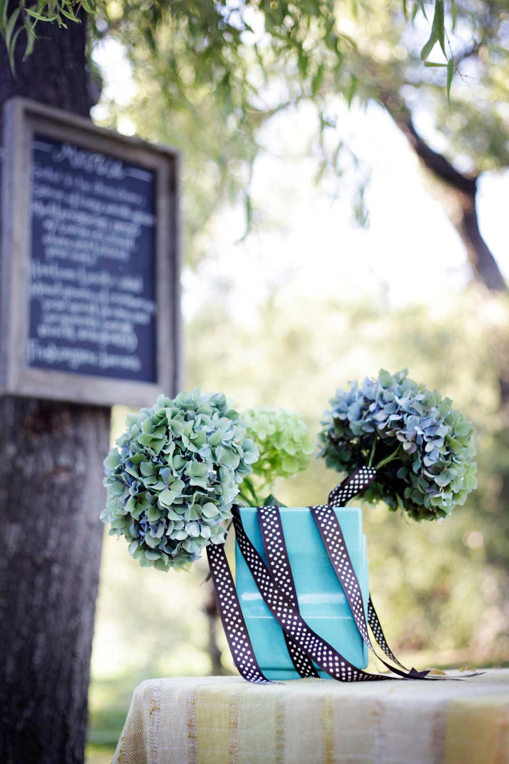 rustic-wedding-from-first-comes-love