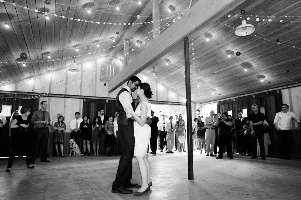 rustic-wedding-from-first-comes-love