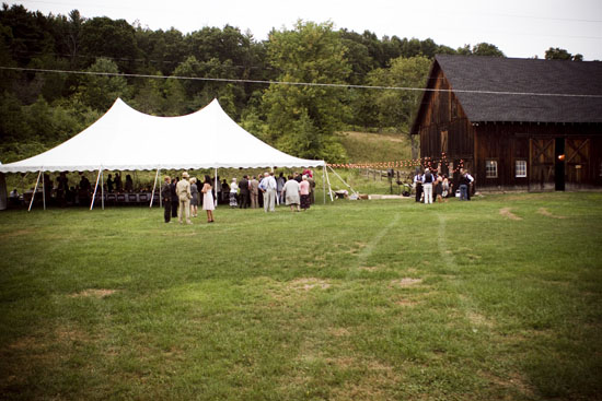 vibrant-diy-catskills-wedding