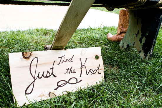 vibrant-diy-catskills-wedding