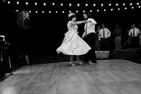 vibrant-diy-catskills-wedding