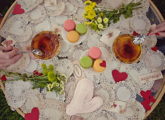 amlie-inspired-engagement-shoot