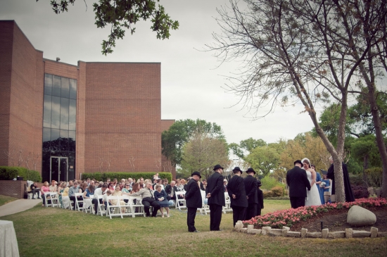 outdoor wedding ceremony at dfw hilton in texas