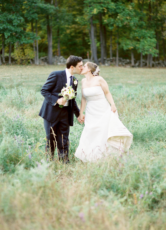 spring-time-wedding-from-jen-curtis