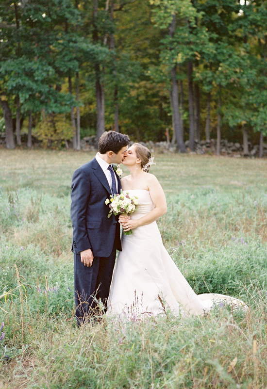spring-time-wedding-from-jen-curtis