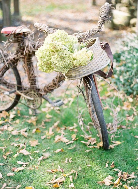 spring-time-wedding-from-jen-curtis