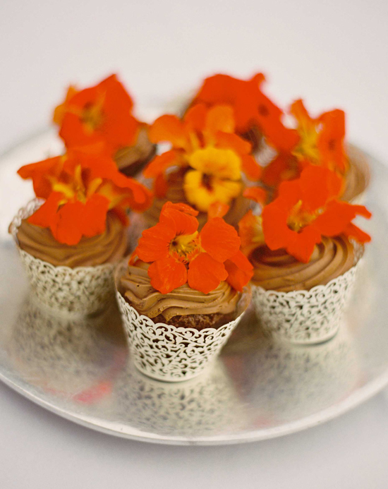 spring-time-wedding-from-jen-curtis