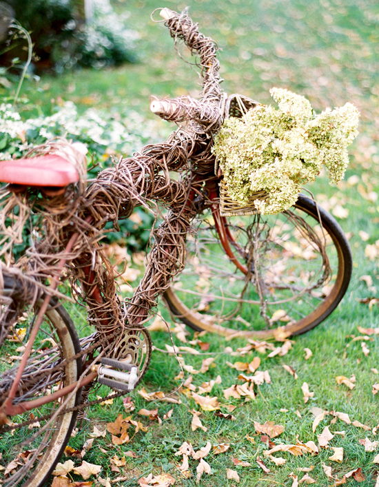 spring-time-wedding-from-jen-curtis
