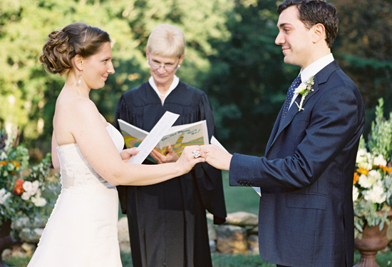 spring-time-wedding-from-jen-curtis