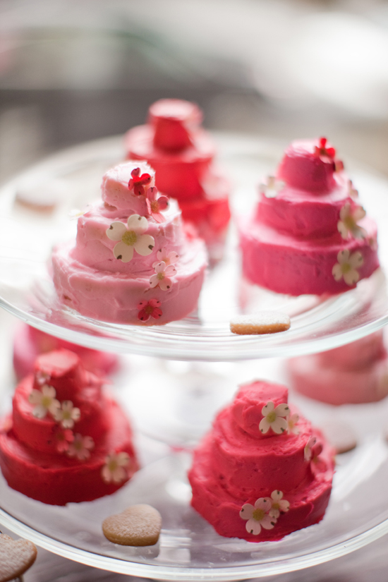 valentine-wedding-inspiration-from