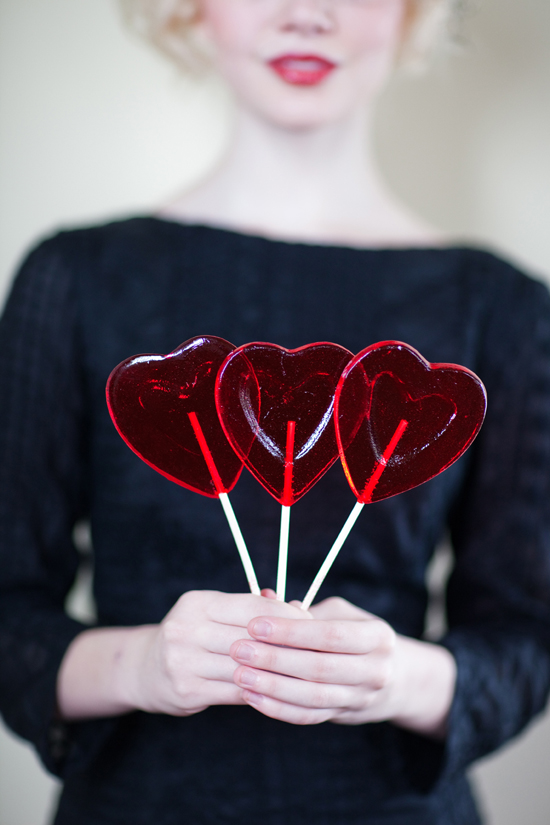 valentine-wedding-inspiration-from