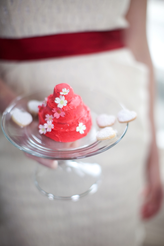 valentine-wedding-inspiration-from