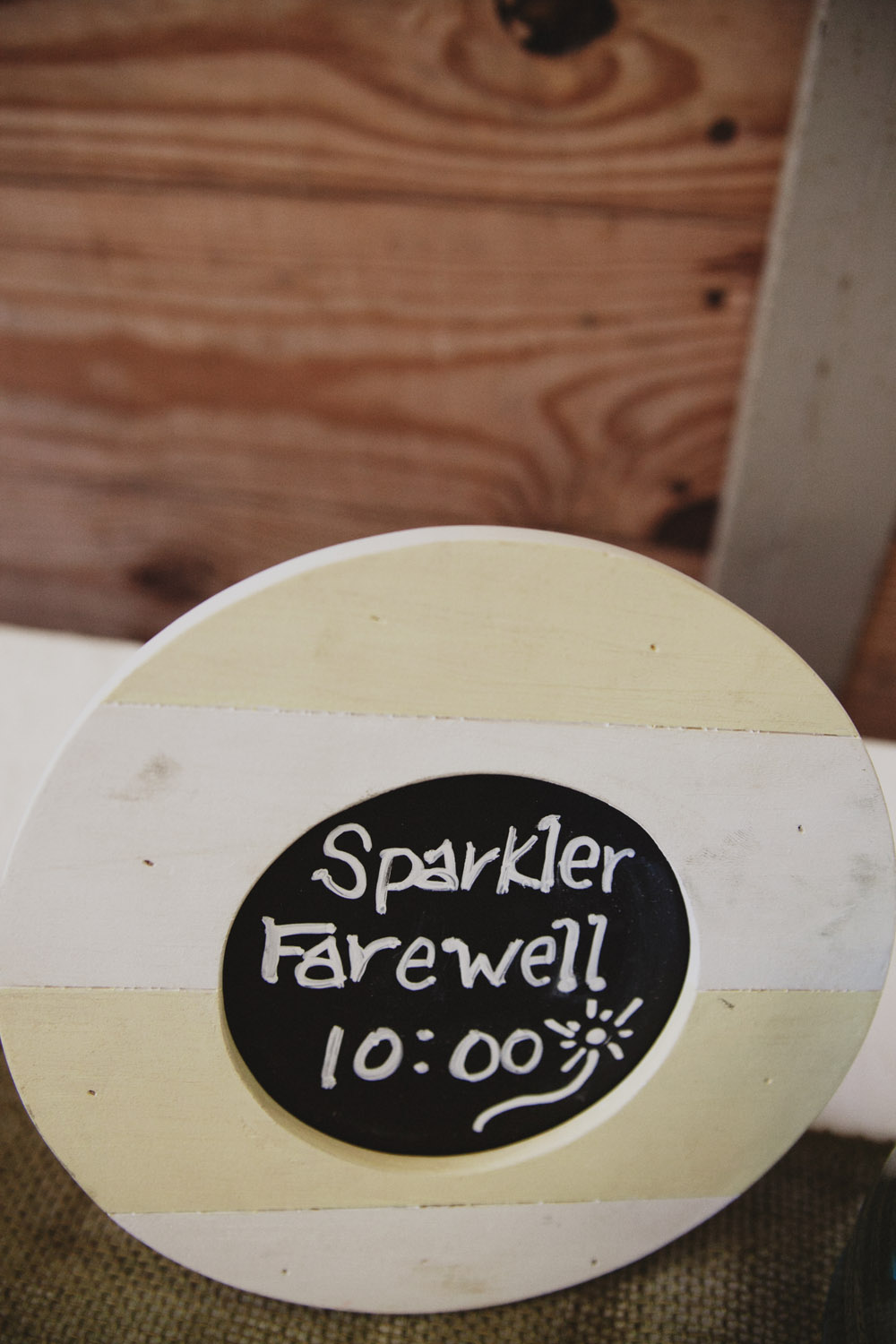 woodland-theme-fall-wedding-from-ulmer