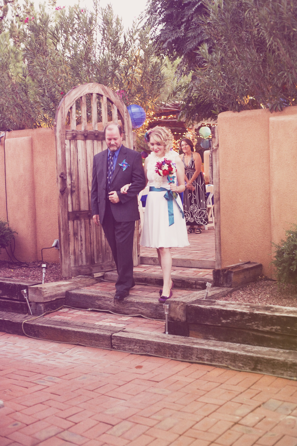 a-bright-and-colorful-diy-wedding-by