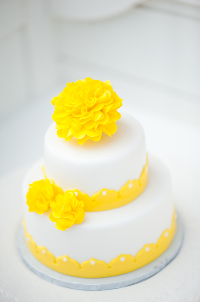 mini-wedding-cakes