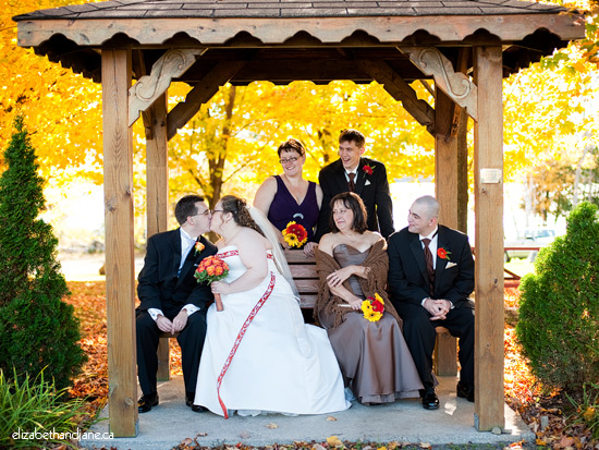 Wedding photo: couple married in the fall in Arnprior, Ottawa, Ontario, Canada