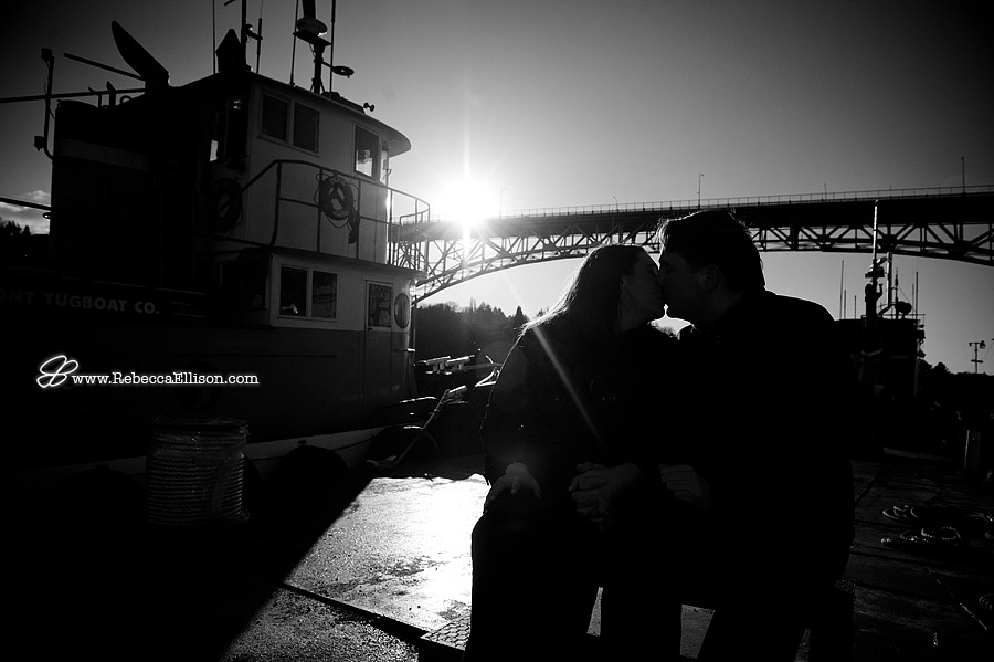 Seattle - Lake Union Sailboating Engagement Session