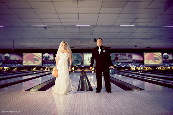 Amber + Troy | Hamilton Wedding Photographer |Splitsville Bowling