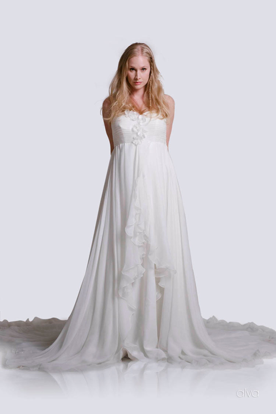 lova-wedding-dresses