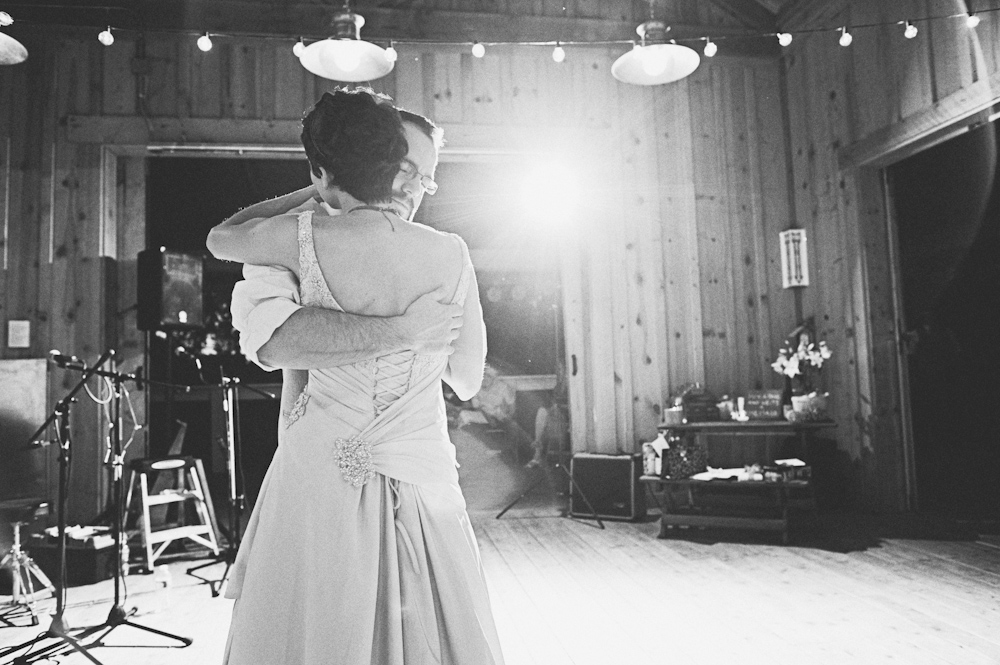 diy-idaho-barn-yard-wedding