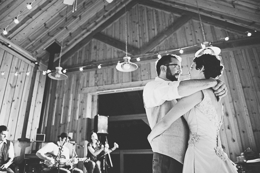 diy-idaho-barn-yard-wedding