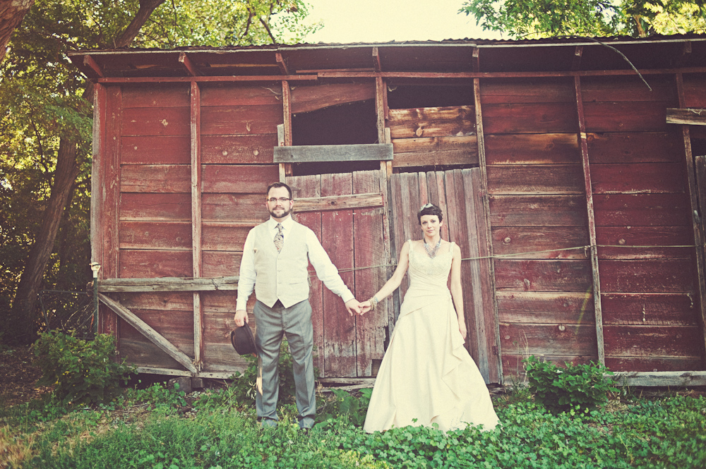 diy-idaho-barn-yard-wedding