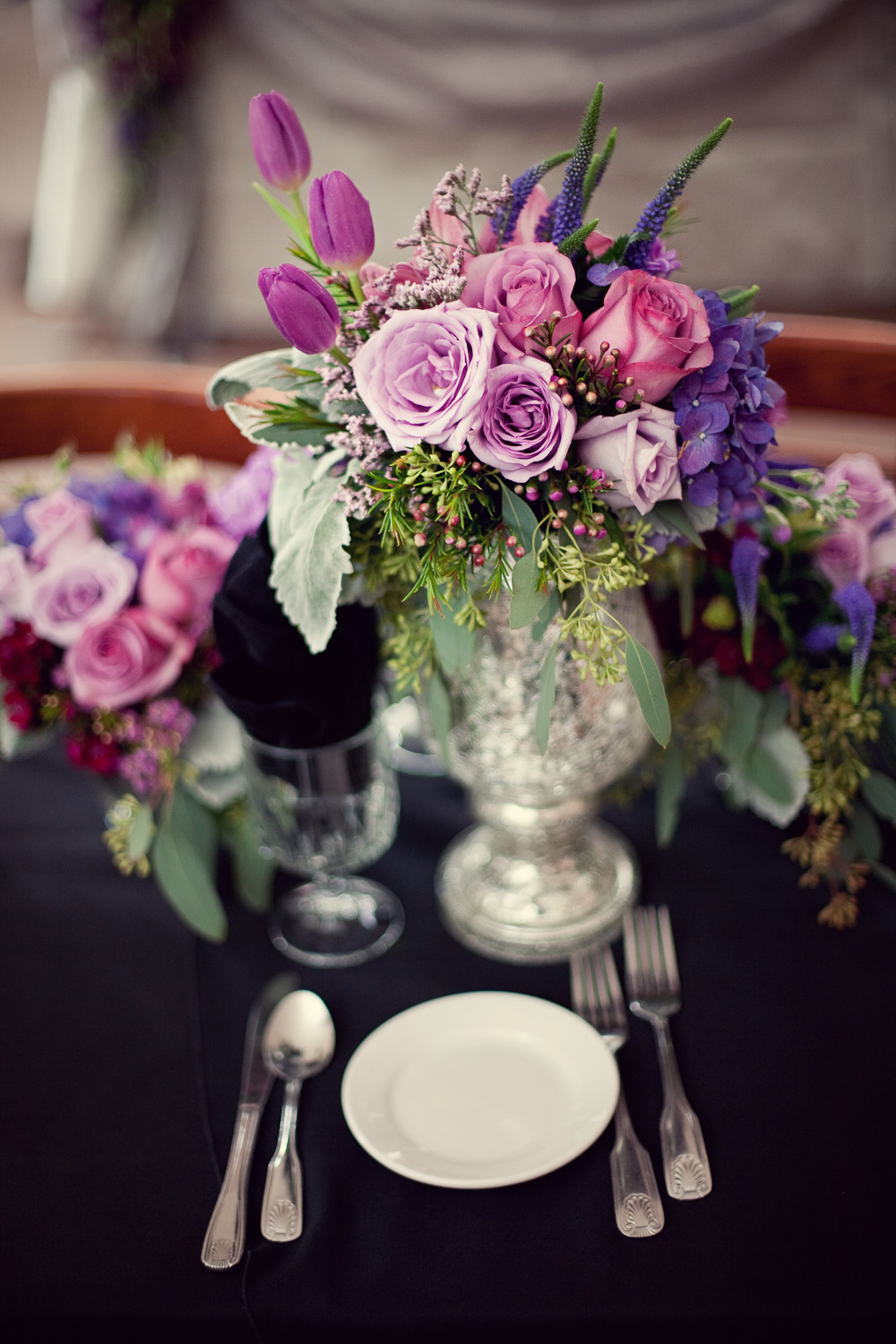 exquisite-purple-wedding-ideas