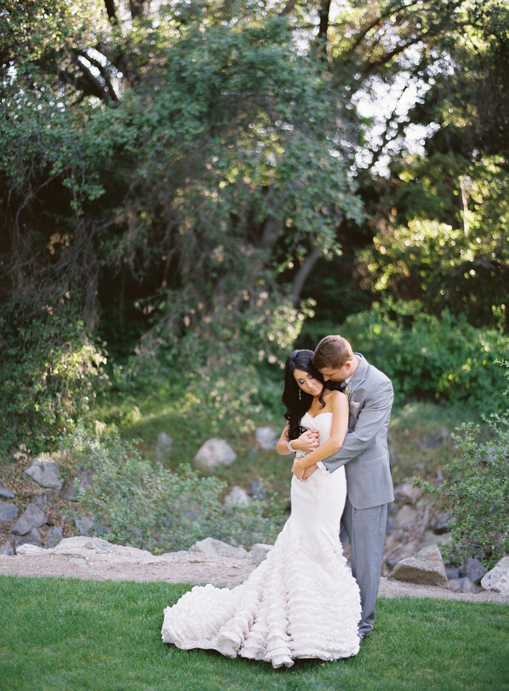 glamorous-backyard-wedding-from-ryan