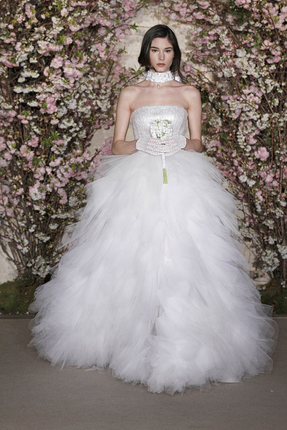 oscar-de-la-renta-2012-spring-bridal