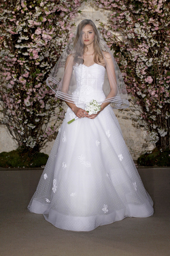 oscar-de-la-renta-2012-spring-bridal